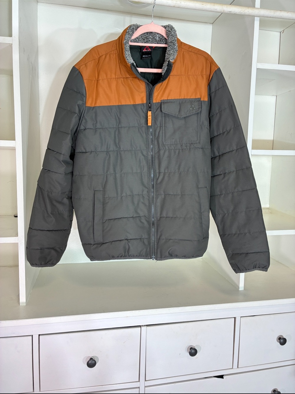 Gerry Weber Two-Tone Puffer Jacket in Gray and Rust